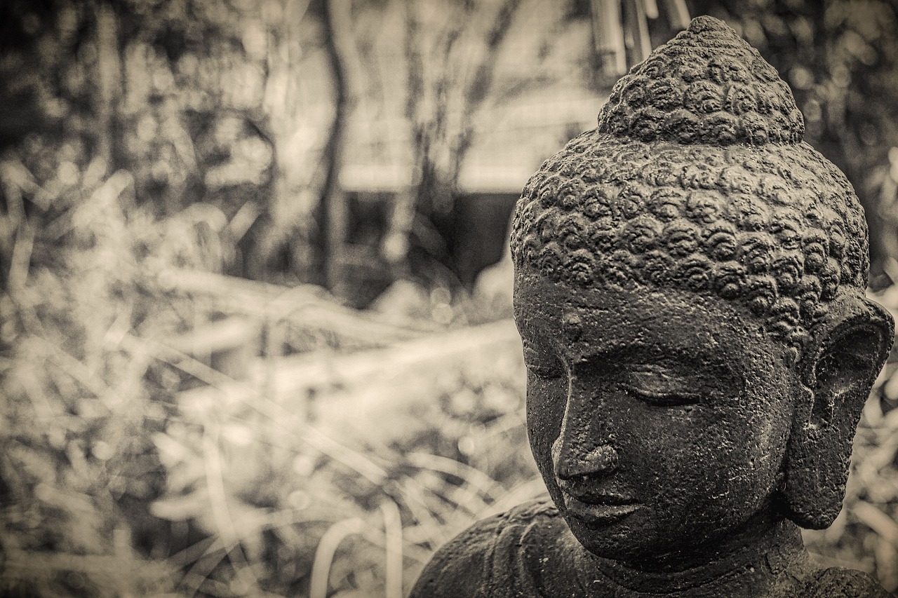 How does Metaphysics Address the Notion of Duality?